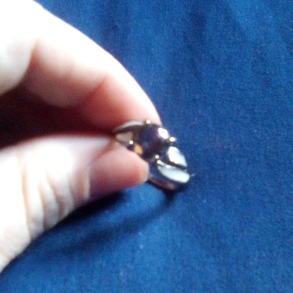 Ring - Picture 7 of 13